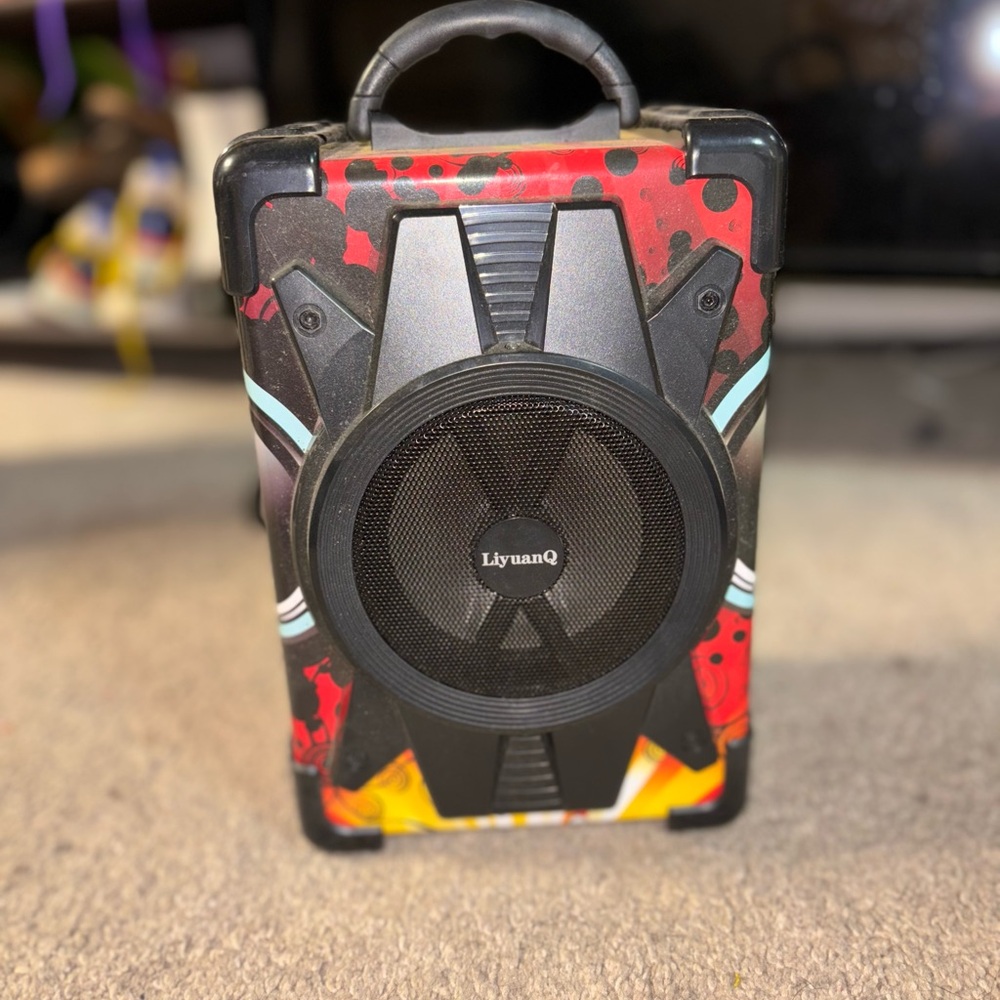 Portable Bluetooth Speaker - Red and Black